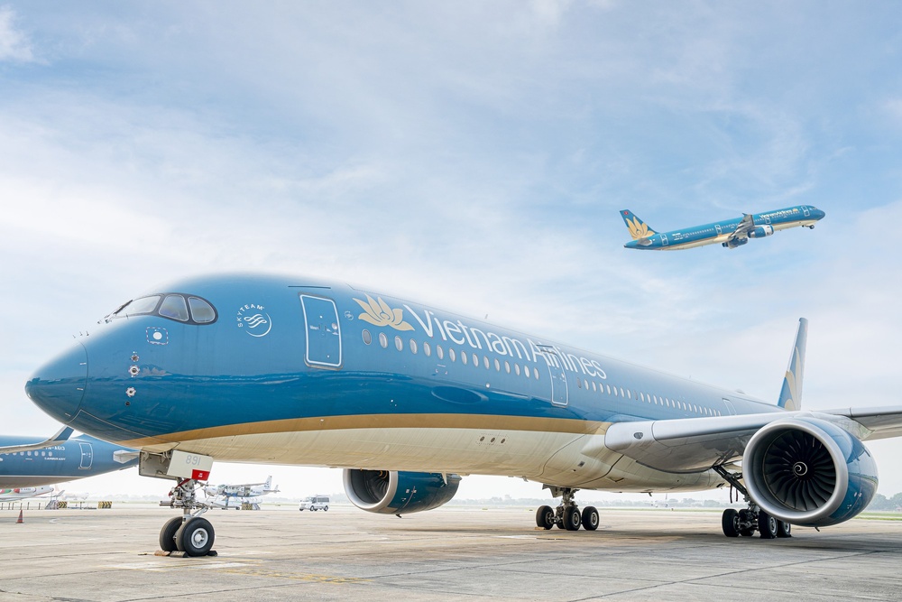 Chặng bay Nha Trang – Cần Thơ nối chuyến qua Hà Nội do Vietnam Airlines khai thác với lịch bay linh hoạt, phù hợp cho cả khách du lịch và công tác