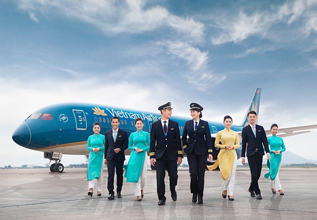 Our dedicated and courteous crew members extend a warm welcome to you. (Source: Vietnam Airlines)