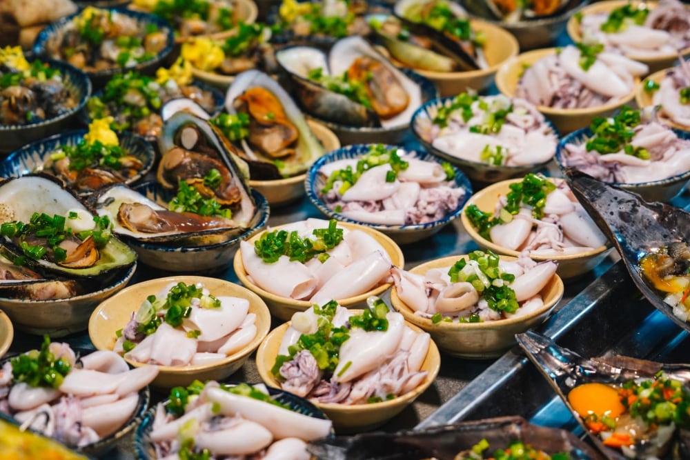 Thưởng thức hải sản tươi sống tại Quy Nhơn là lựa chọn không thể tuyệt vời hơn dành cho bạn