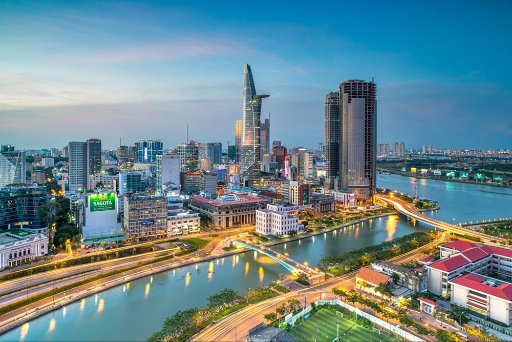 Being a major economic hub in Vietnam, Ho Chi Minh City is renowned as the sleepless city